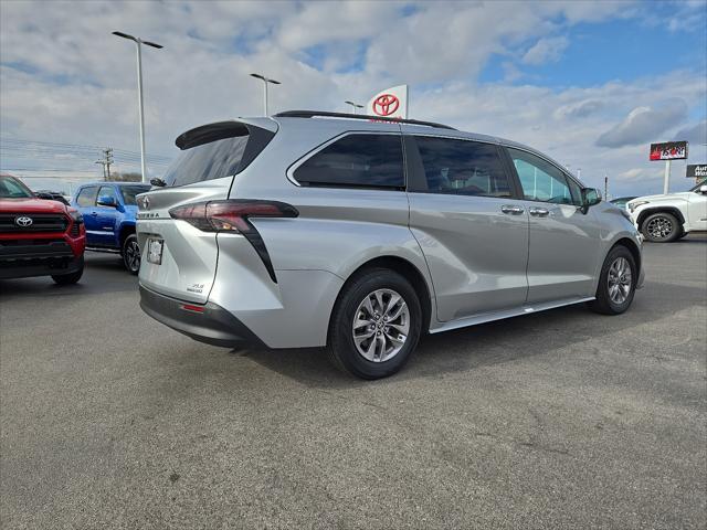 used 2023 Toyota Sienna car, priced at $45,700