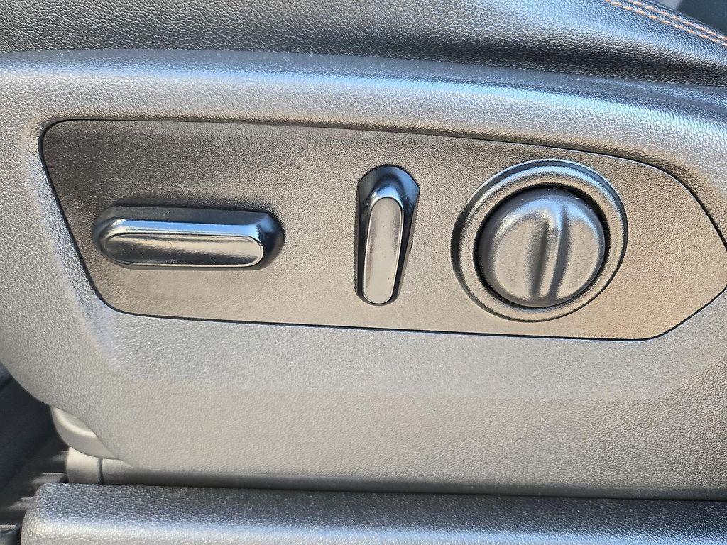 used 2021 GMC Sierra 1500 car, priced at $45,400