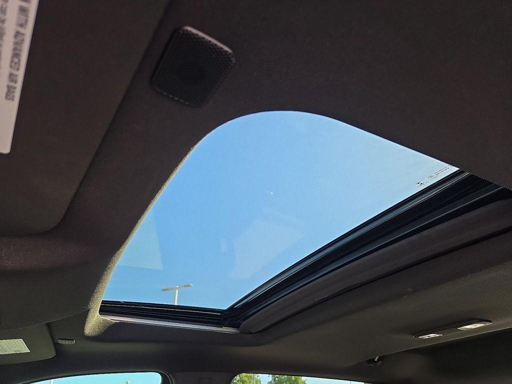 used 2021 GMC Sierra 1500 car, priced at $45,400