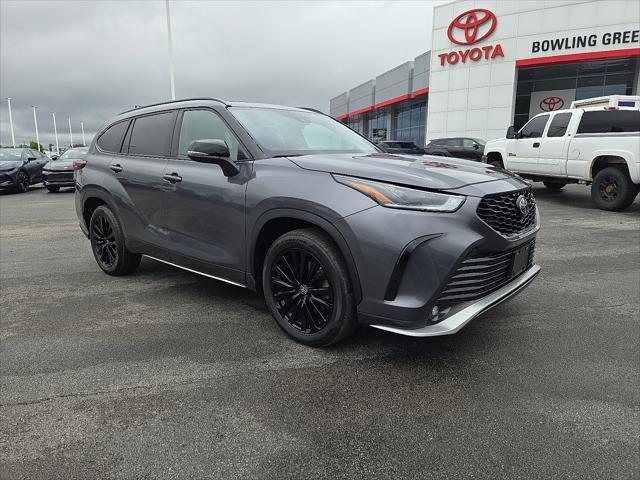 used 2024 Toyota Highlander car, priced at $46,500