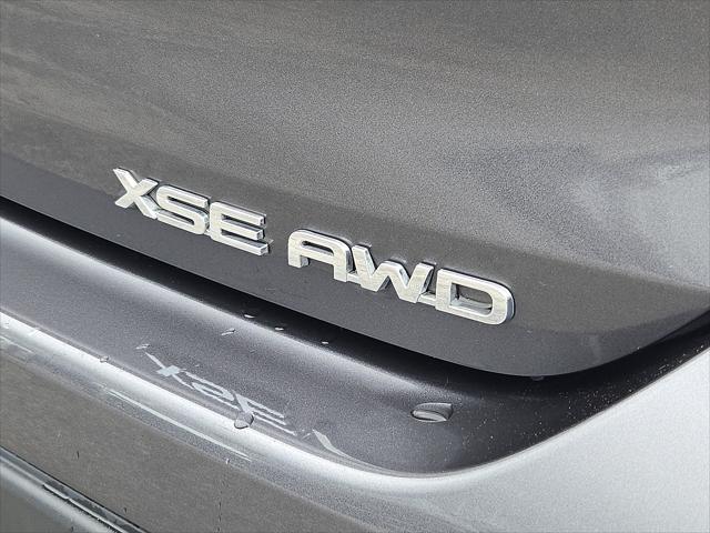 used 2024 Toyota Highlander car, priced at $46,400