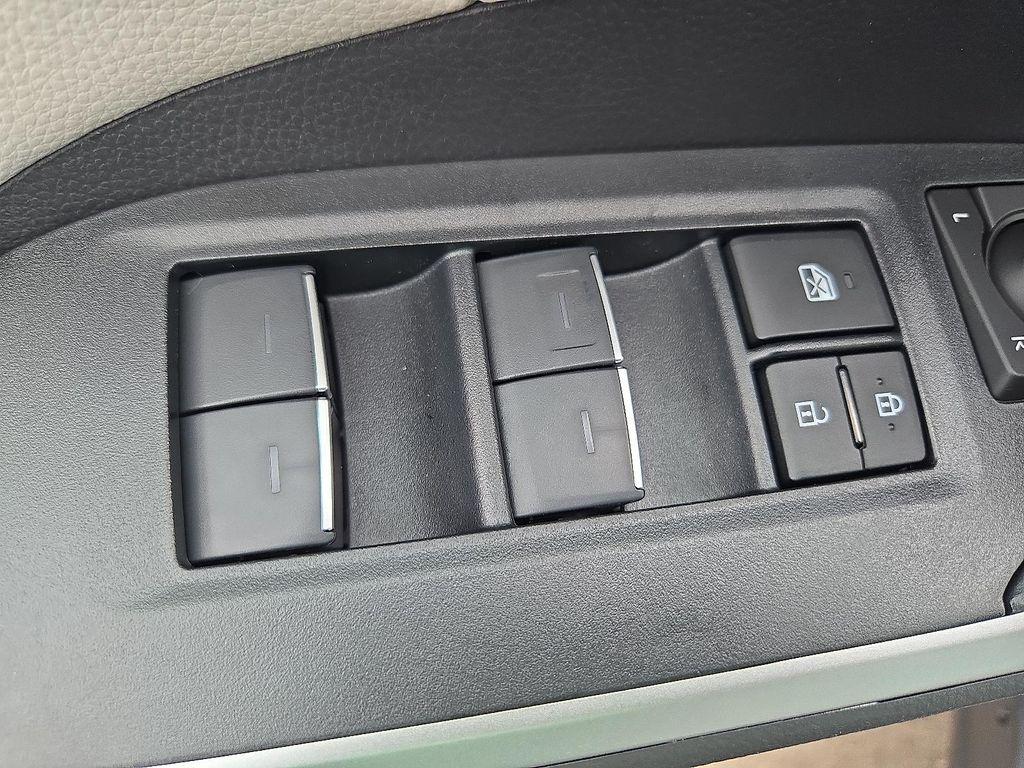 new 2025 Toyota RAV4 car