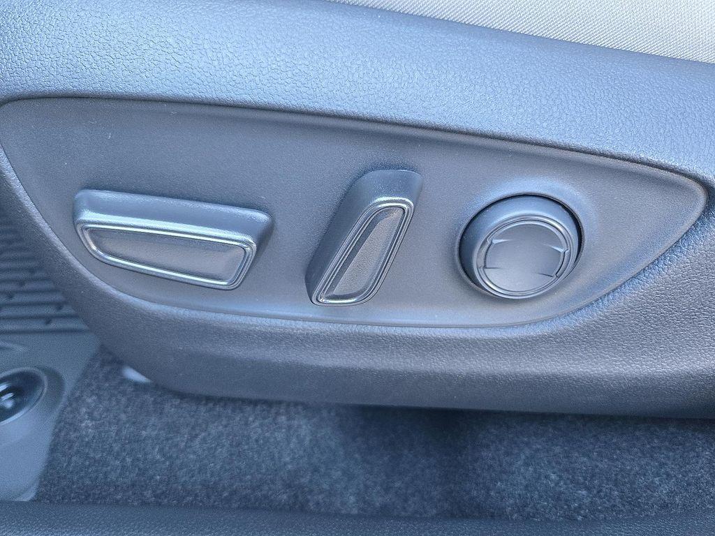 new 2025 Toyota RAV4 car