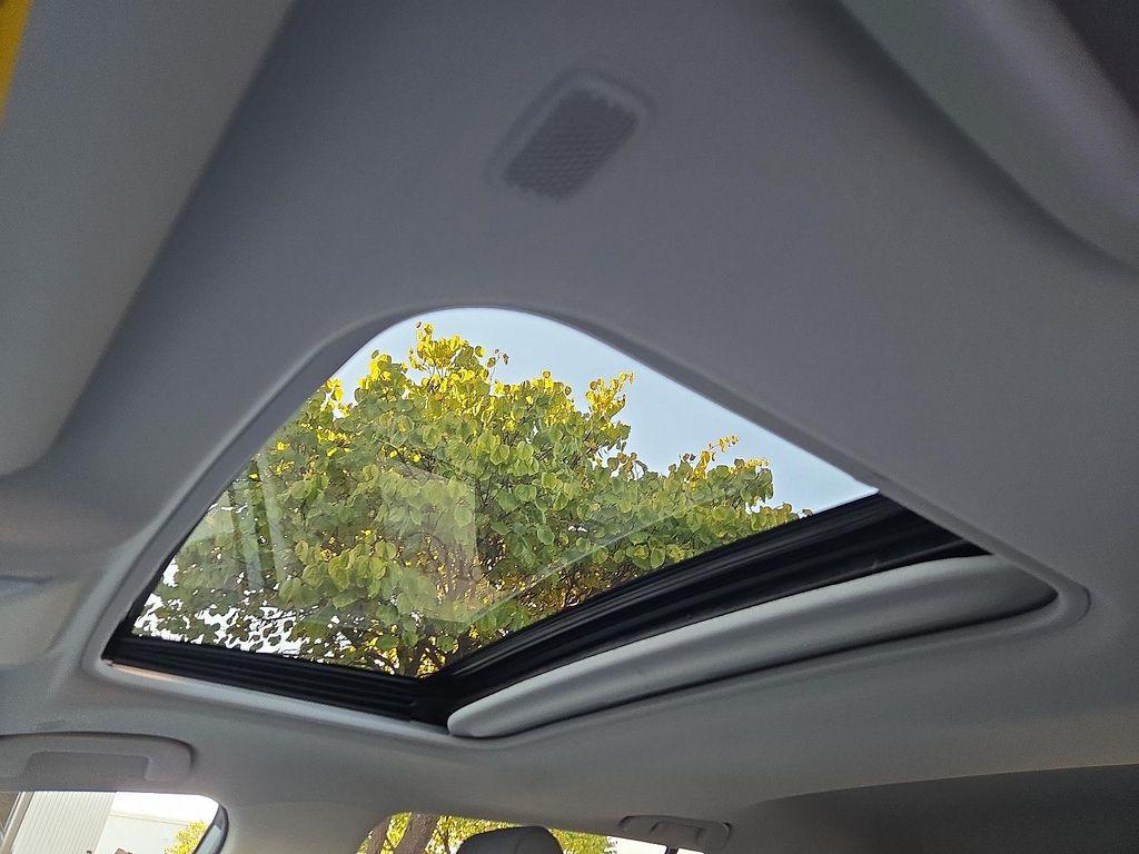 new 2025 Toyota RAV4 car