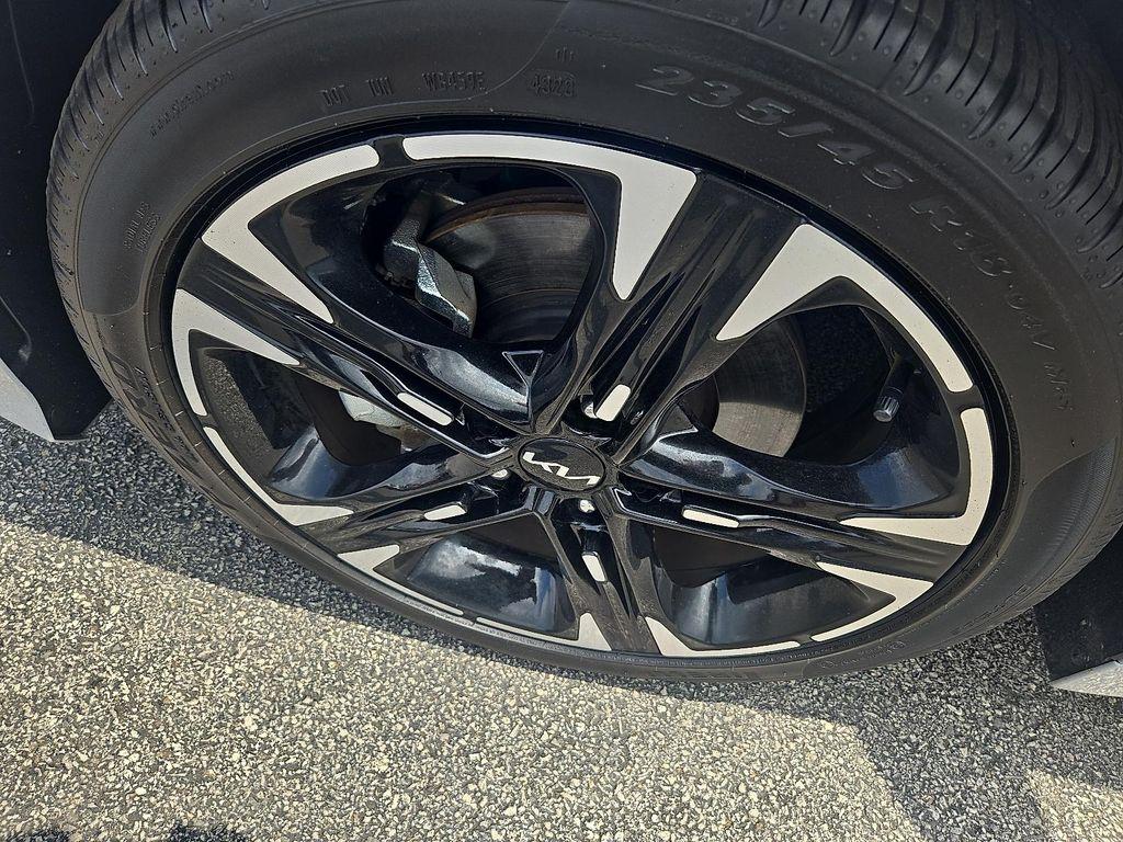 used 2024 Kia K5 car, priced at $31,100