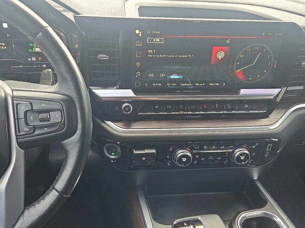 used 2022 GMC Sierra 1500 car, priced at $48,900