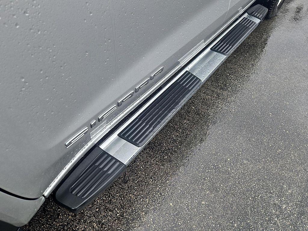 used 2022 GMC Sierra 1500 car, priced at $48,900