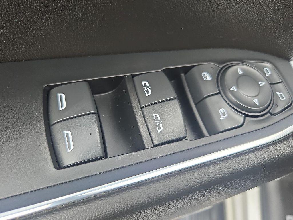 used 2022 GMC Sierra 1500 car, priced at $48,900