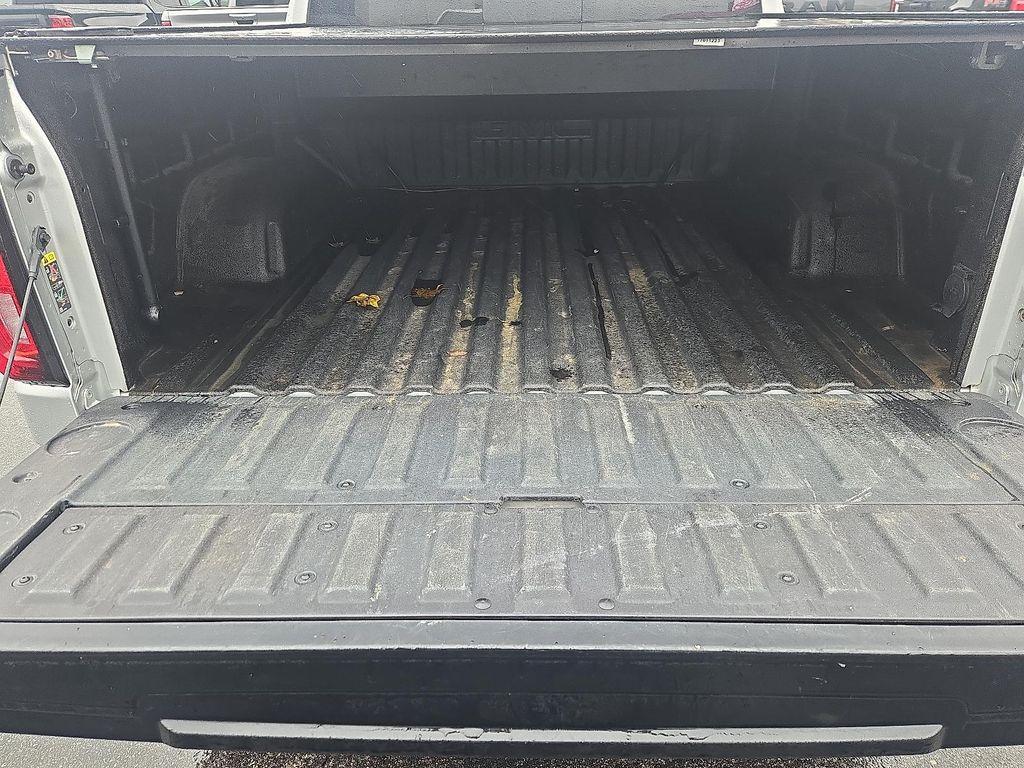 used 2022 GMC Sierra 1500 car, priced at $48,900