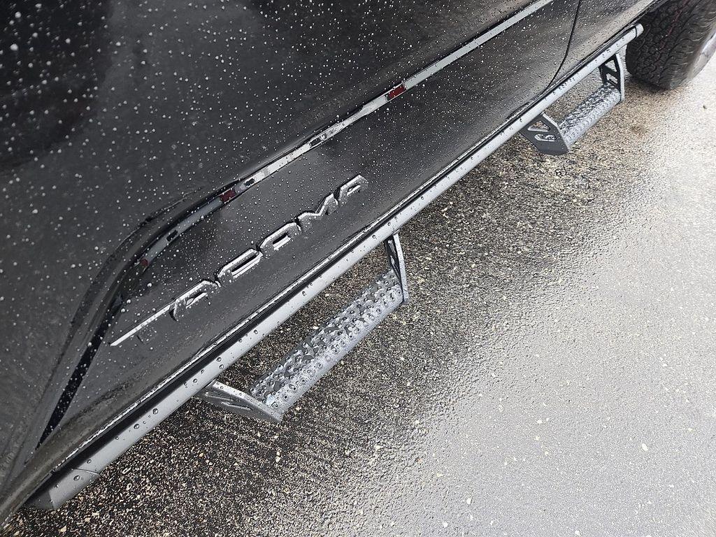 new 2025 Toyota Tacoma car