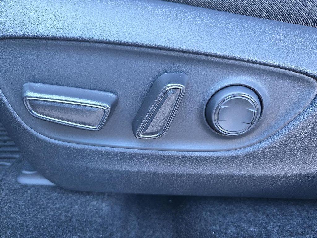 new 2025 Toyota RAV4 car