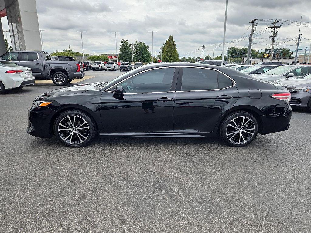 used 2018 Toyota Camry car, priced at $20,900