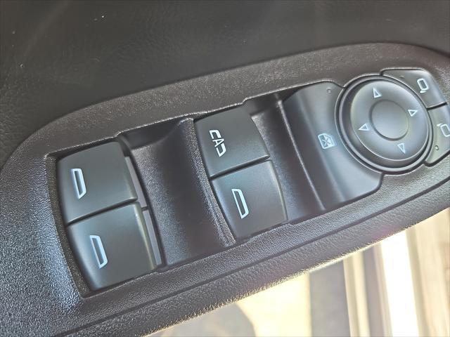 used 2018 Chevrolet Equinox car, priced at $19,250