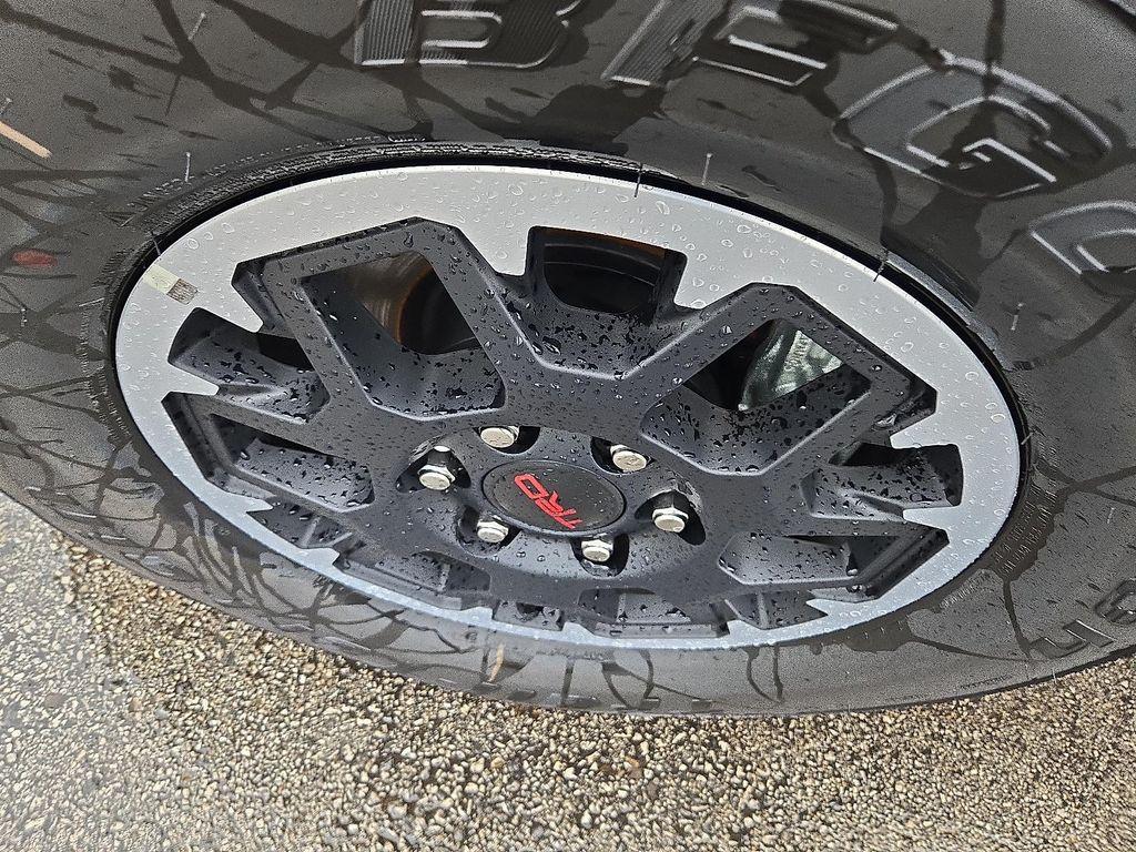 new 2025 Toyota Tacoma car