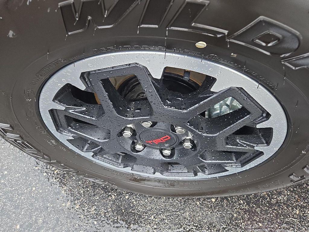 new 2025 Toyota Tacoma car