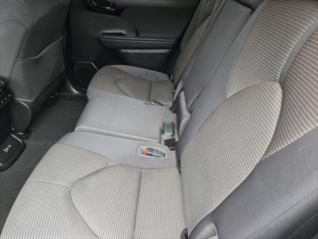 used 2023 Toyota Highlander car, priced at $36,500