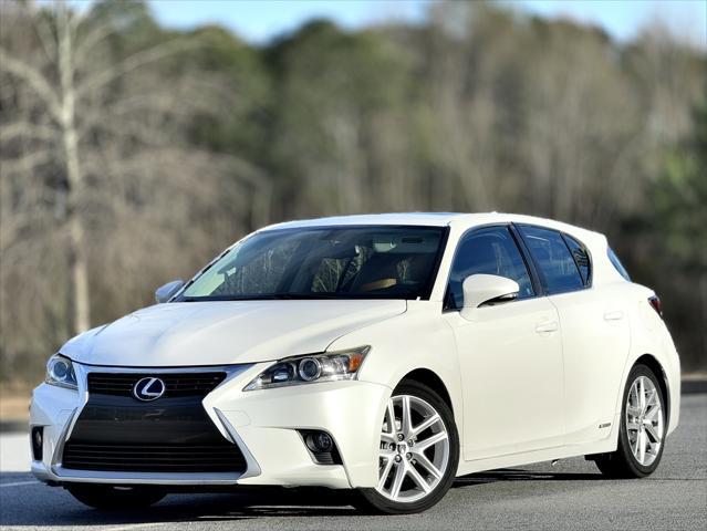 used 2015 Lexus CT 200h car, priced at $13,759