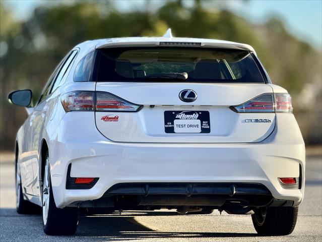 used 2015 Lexus CT 200h car, priced at $13,759