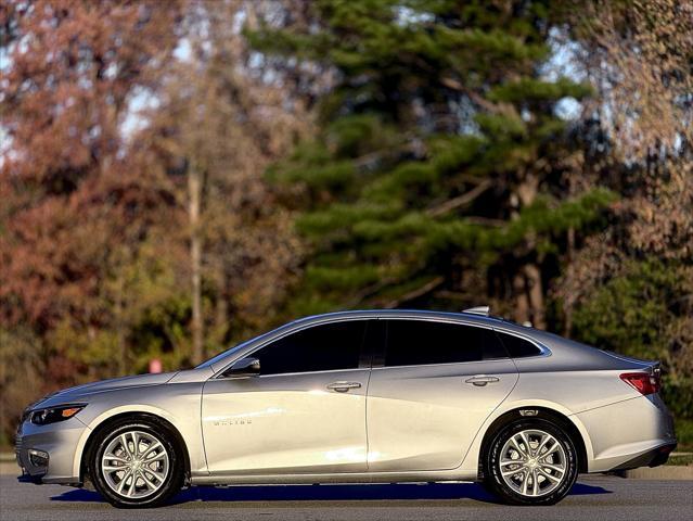 used 2017 Chevrolet Malibu car, priced at $13,789