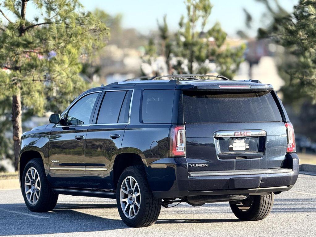 used 2019 GMC Yukon car, priced at $26,999