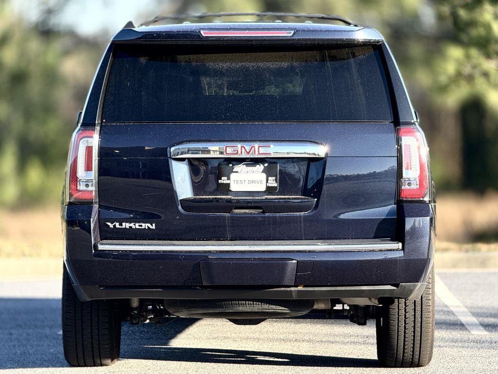 used 2019 GMC Yukon car, priced at $26,999