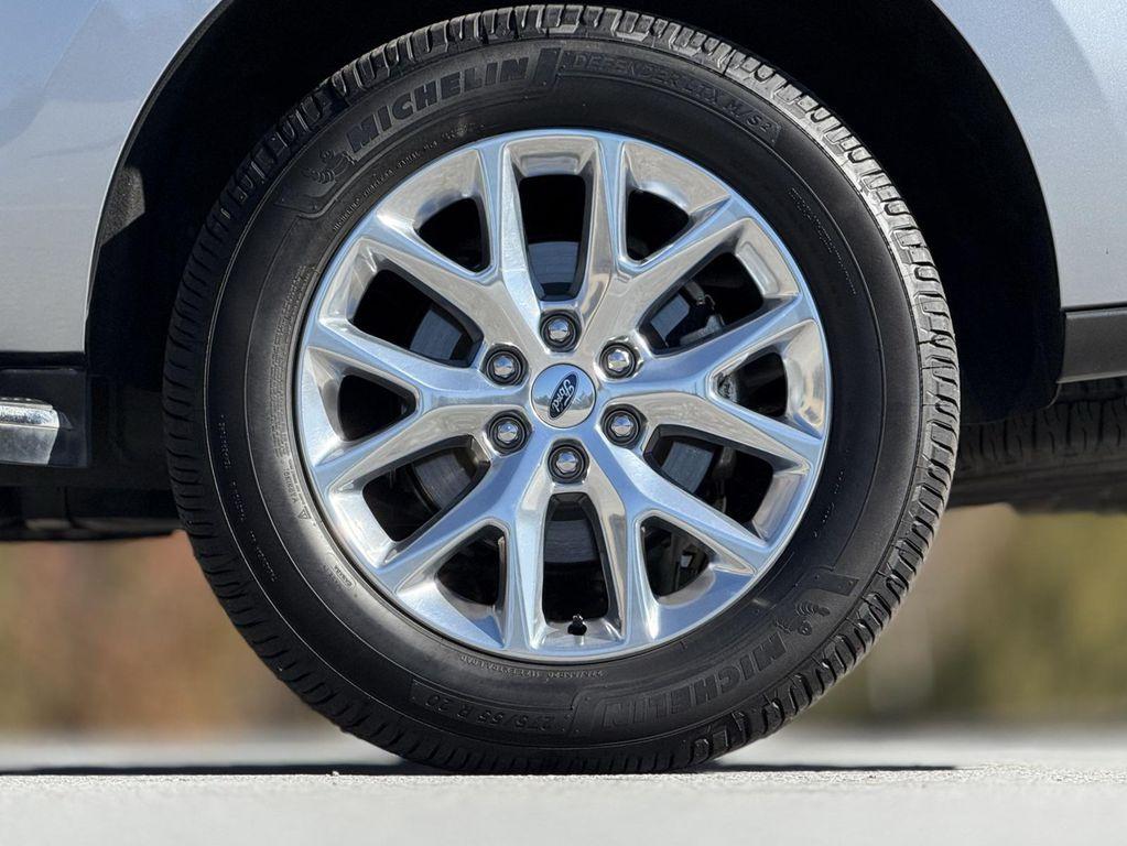 used 2020 Ford Expedition car, priced at $27,999