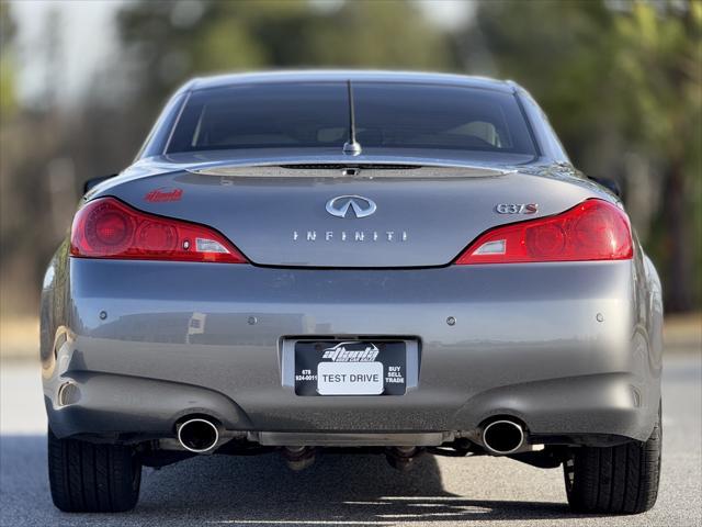 used 2011 INFINITI G37 car, priced at $13,999