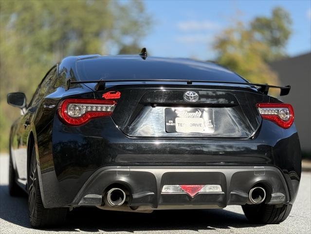 used 2018 Toyota 86 car, priced at $17,489