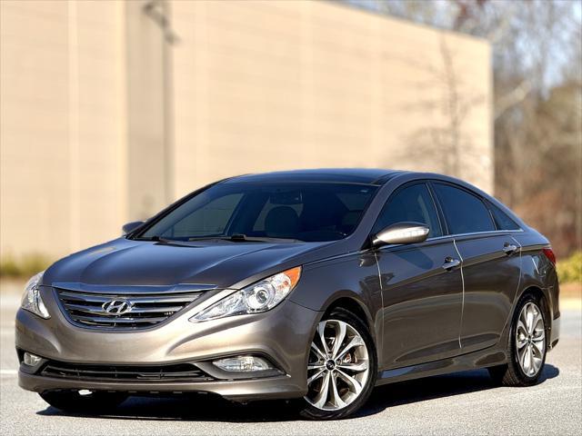 used 2014 Hyundai Sonata car, priced at $10,489