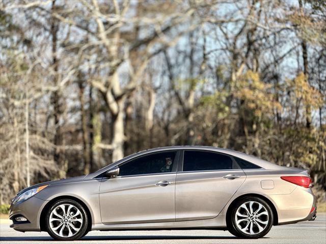 used 2014 Hyundai Sonata car, priced at $10,489