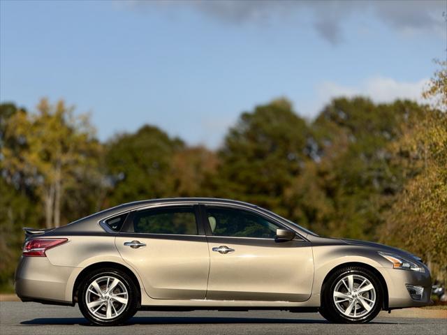 used 2013 Nissan Altima car, priced at $10,489