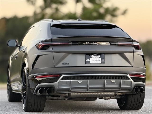 used 2021 Lamborghini Urus car, priced at $184,999