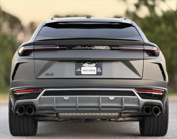 used 2021 Lamborghini Urus car, priced at $184,999