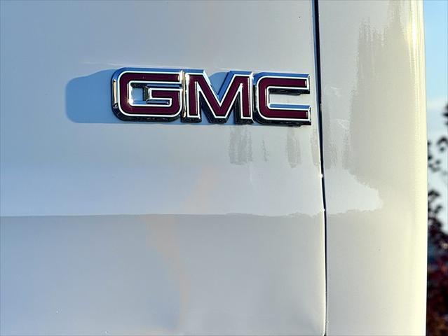 used 2018 GMC Savana 2500 car, priced at $18,789