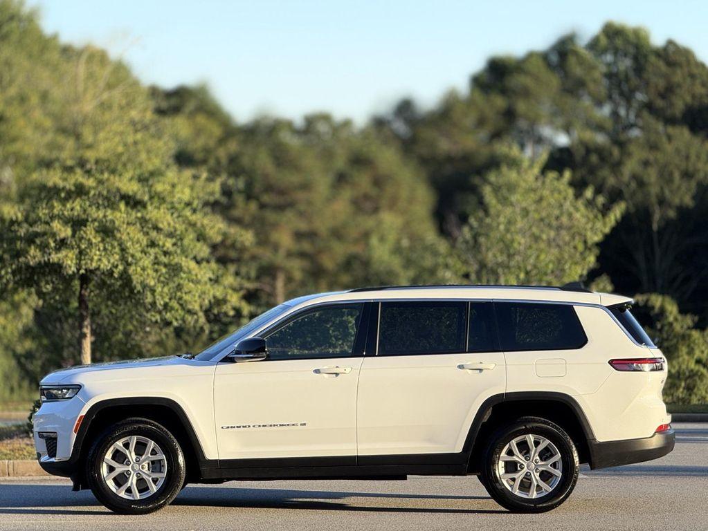 used 2023 Jeep Grand Cherokee L car, priced at $25,499