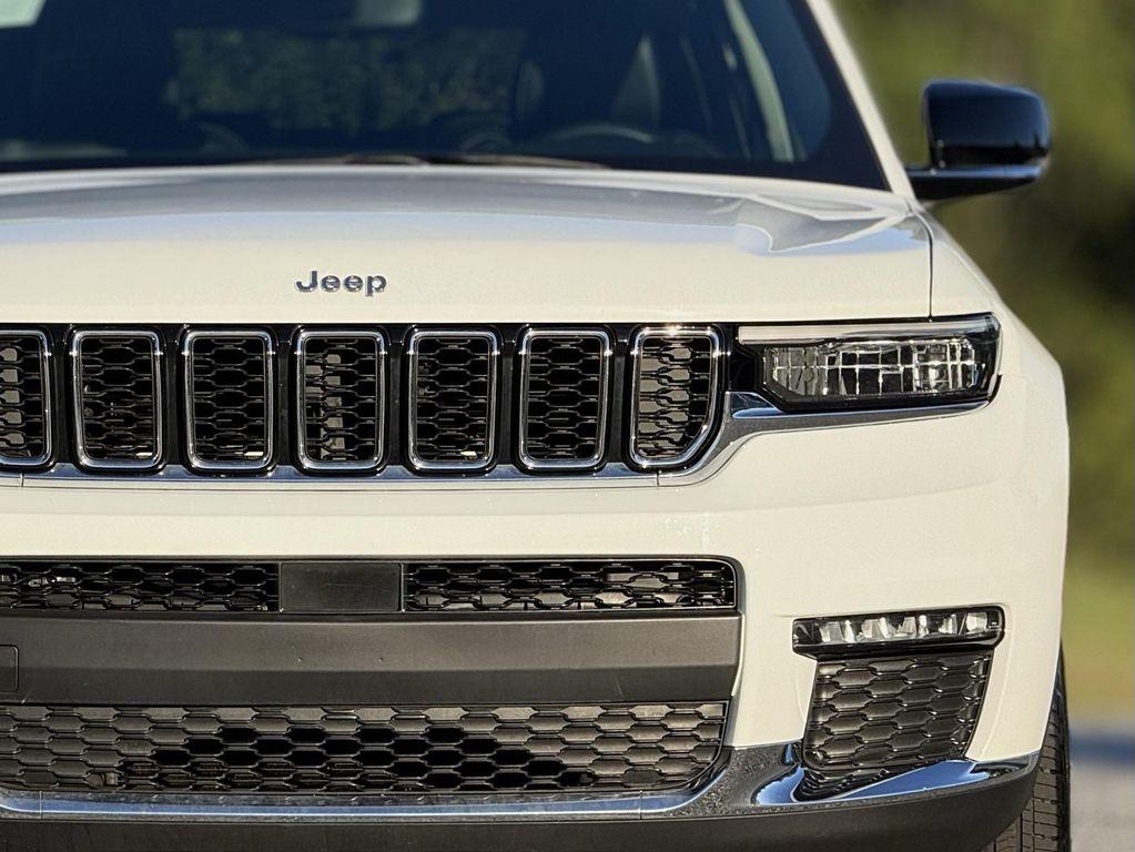 used 2023 Jeep Grand Cherokee L car, priced at $25,499
