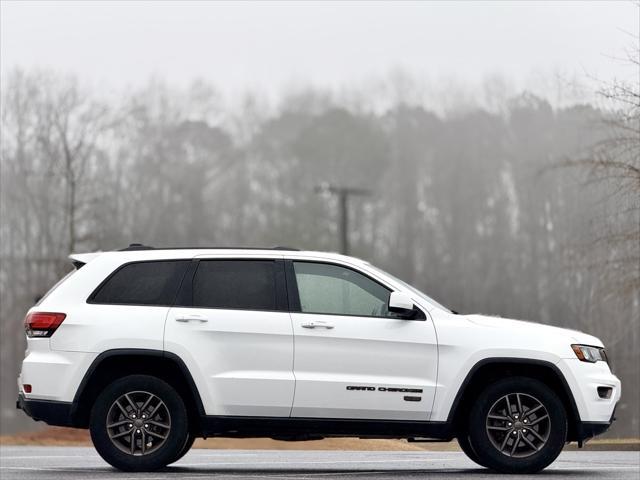 used 2016 Jeep Grand Cherokee car, priced at $15,489