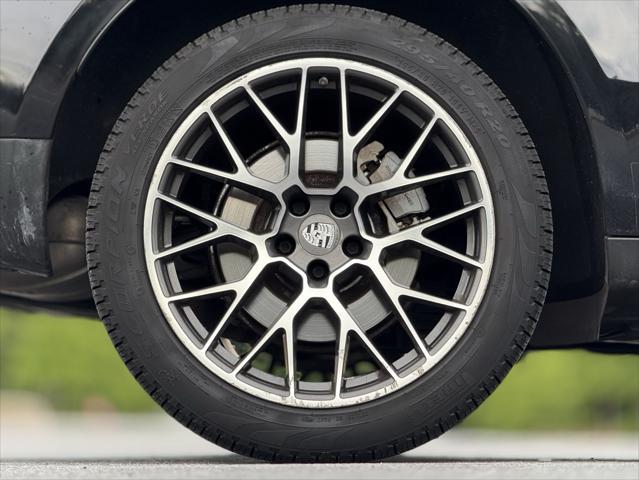 used 2018 Porsche Macan car, priced at $27,999
