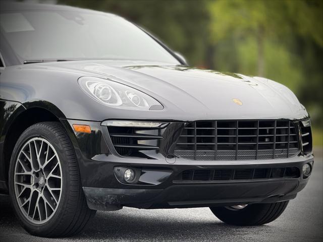 used 2018 Porsche Macan car, priced at $27,999