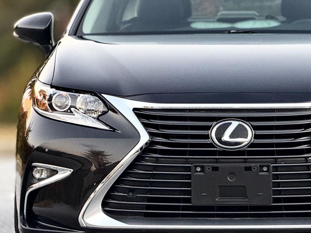 used 2017 Lexus ES 350 car, priced at $23,489