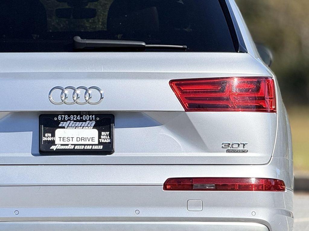 used 2018 Audi Q7 car, priced at $19,789