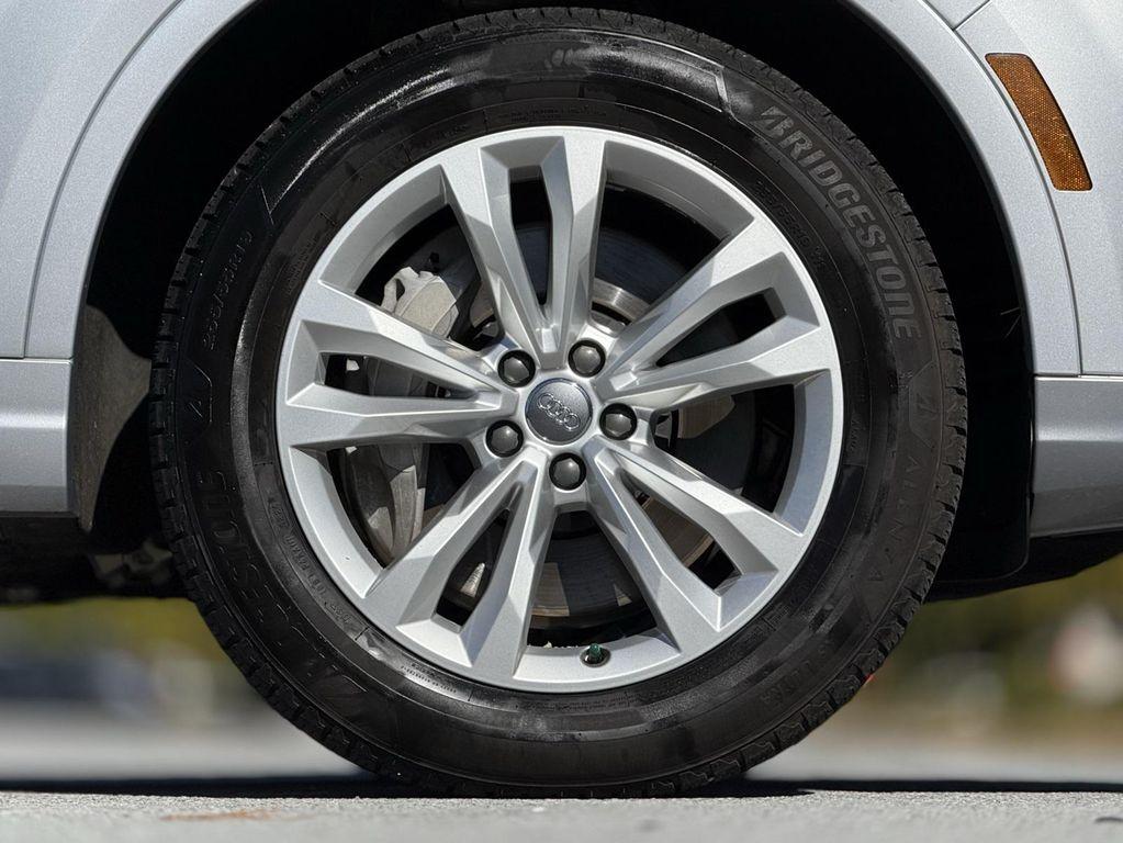used 2018 Audi Q7 car, priced at $19,789