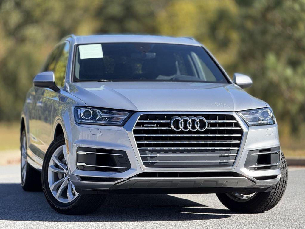 used 2018 Audi Q7 car, priced at $19,789