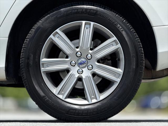 used 2016 Volvo XC60 car, priced at $13,589
