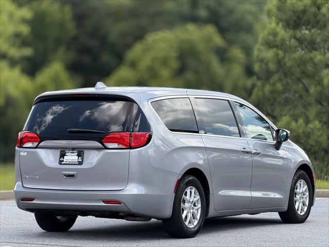 used 2017 Chrysler Pacifica car, priced at $14,999