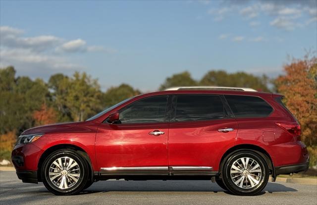 used 2019 Nissan Pathfinder car, priced at $15,369