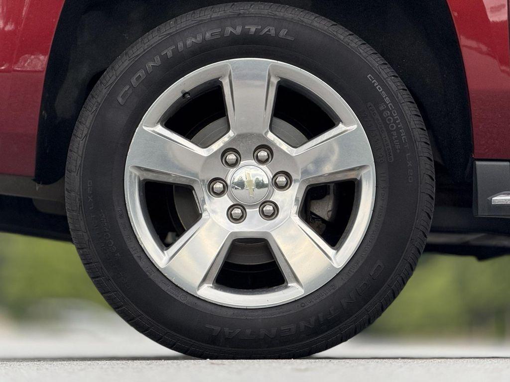 used 2017 Chevrolet Suburban car, priced at $25,979