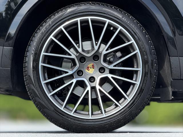 used 2020 Porsche Cayenne car, priced at $46,999
