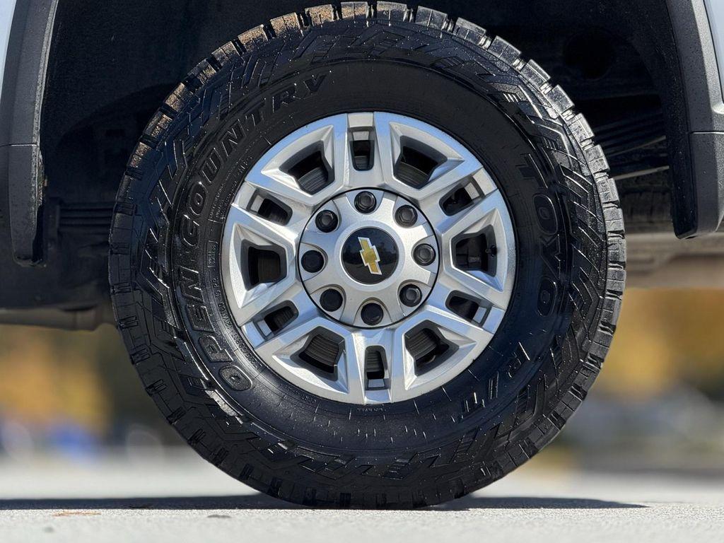 used 2020 Chevrolet Silverado 2500 car, priced at $38,999