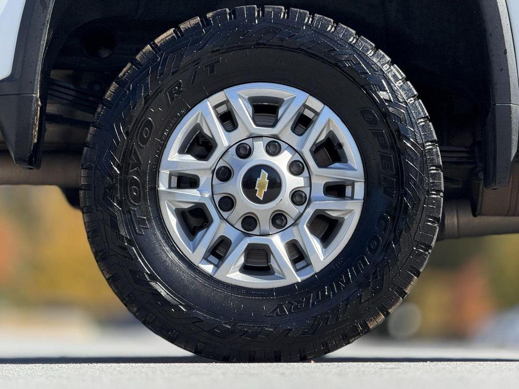 used 2020 Chevrolet Silverado 2500 car, priced at $38,999